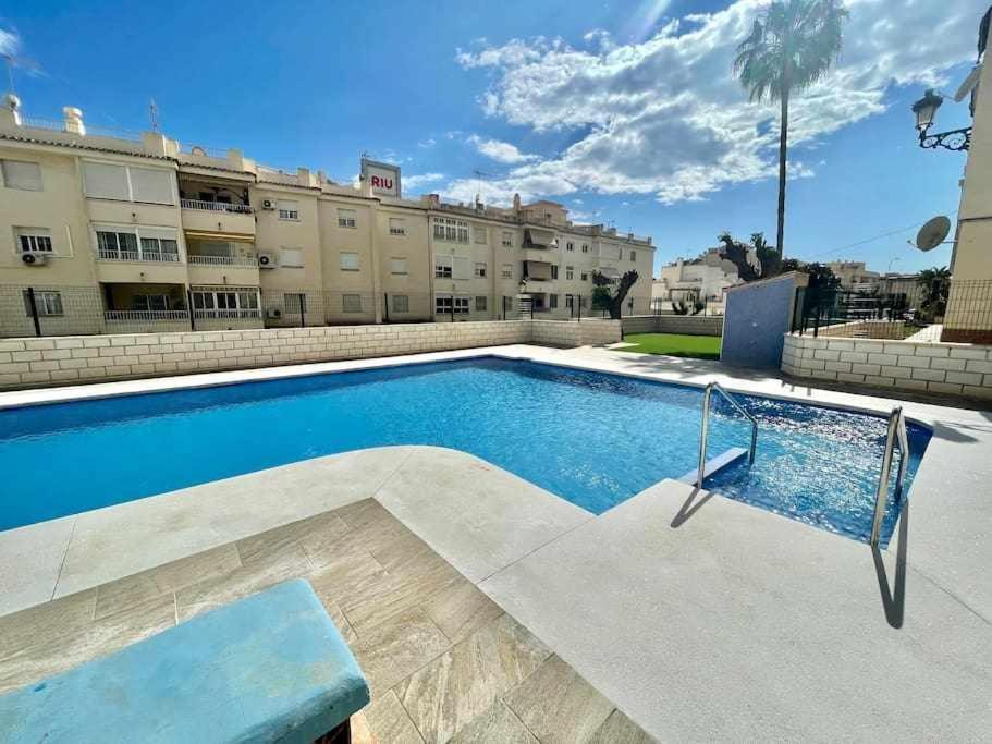 Apartamento Cerca De La Playa Torrecilla Nerja Exterior foto